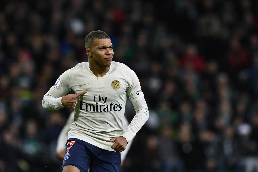 今年上班出勤率 99%, 却没升职没加薪: 职场最没用的努力, 是自我感动式考勤